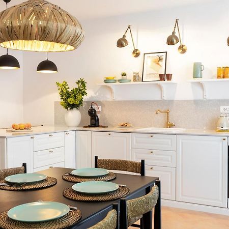 Apartman Luri Sutivan Esterno foto