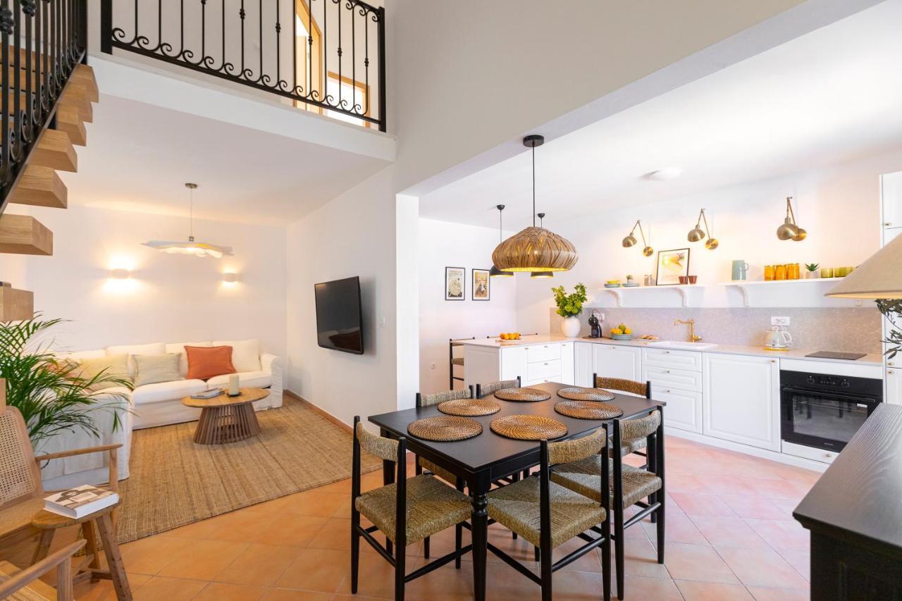 Apartman Luri Sutivan Esterno foto