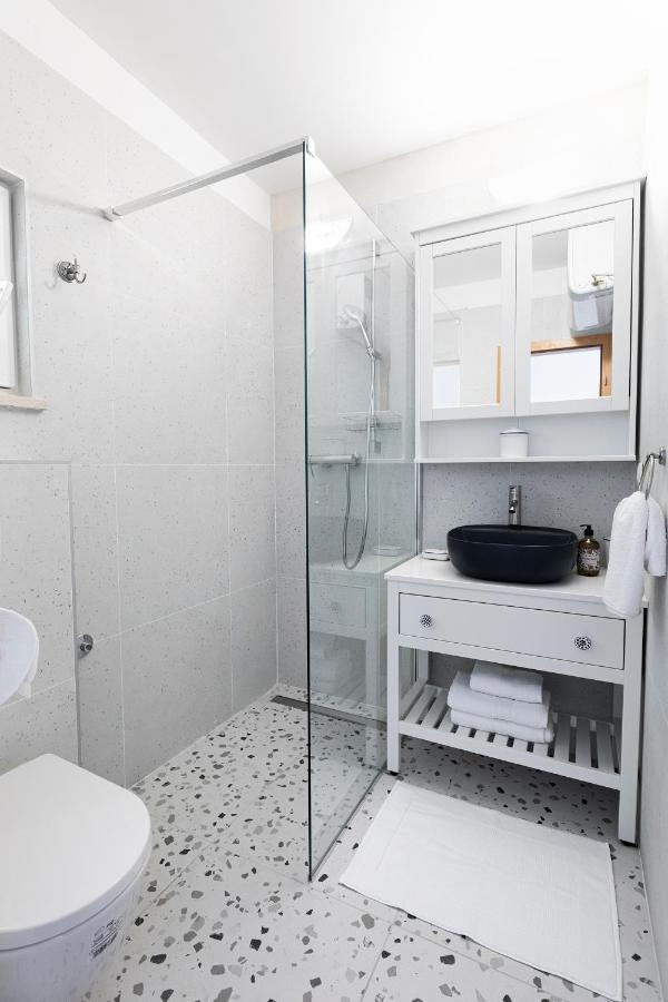 Apartman Luri Sutivan Esterno foto