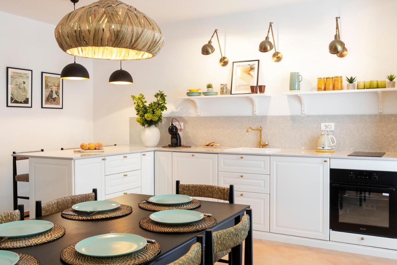 Apartman Luri Sutivan Esterno foto