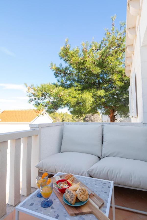 Apartman Luri Sutivan Esterno foto