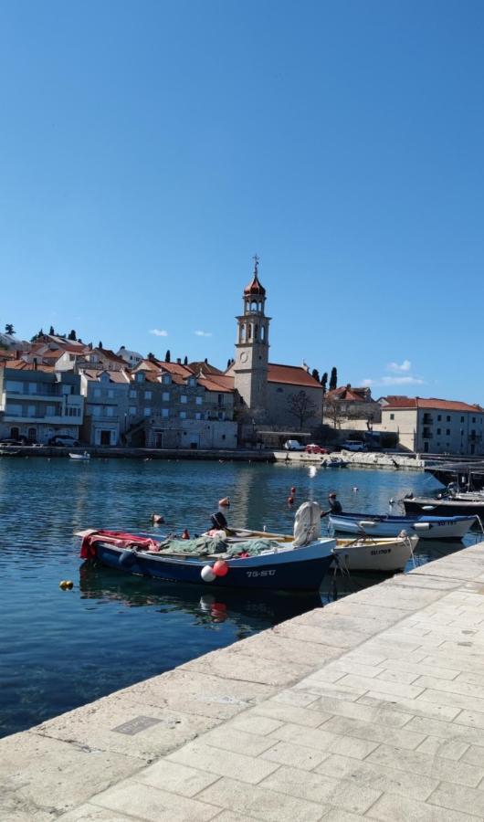 Apartman Luri Sutivan Esterno foto